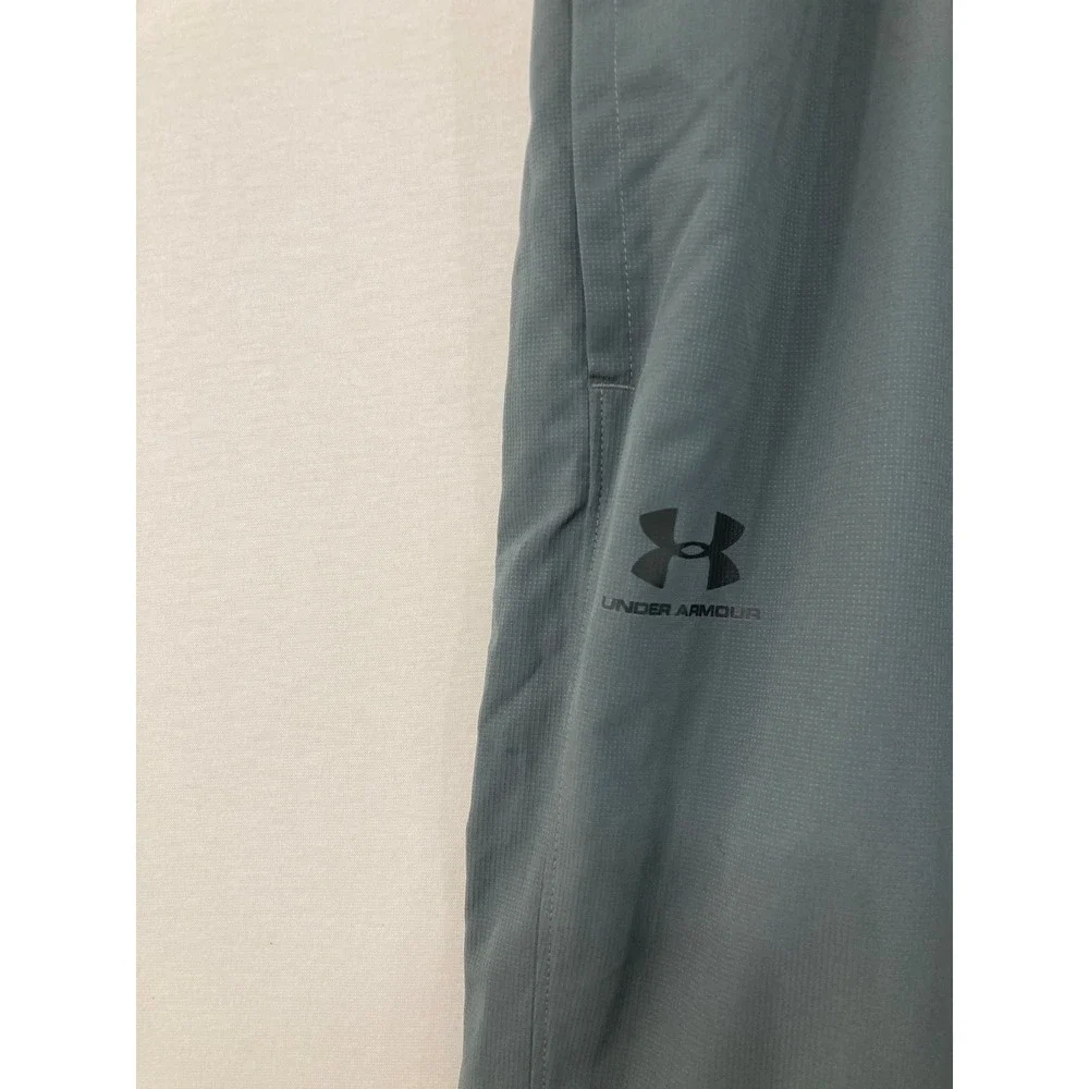 Under Armour Track Pants XL Grey Black Loose Fit Athletic Active Joggers‎